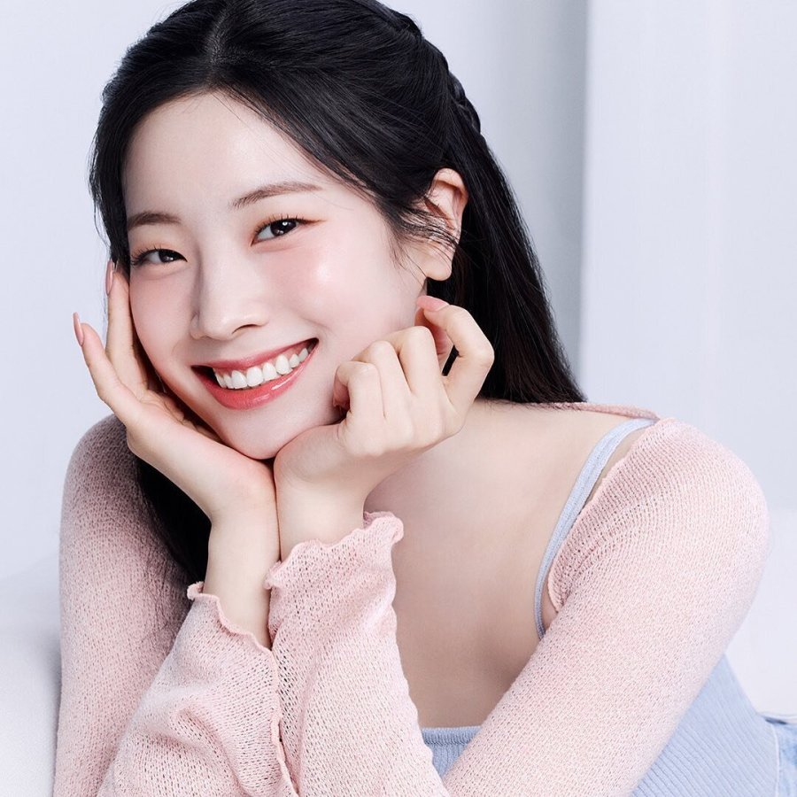 TWICE의 김다현, 연기 데뷔한다!